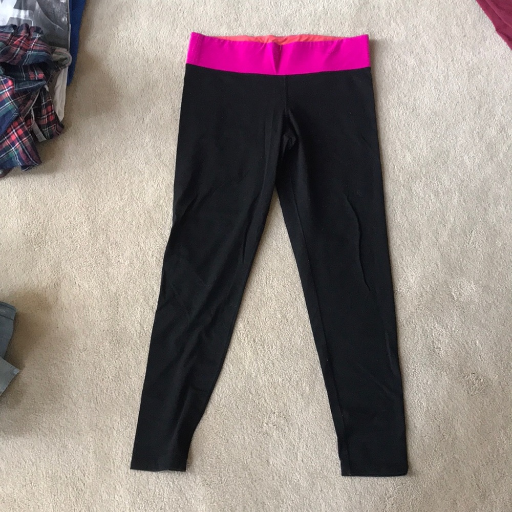 PINK Leggings